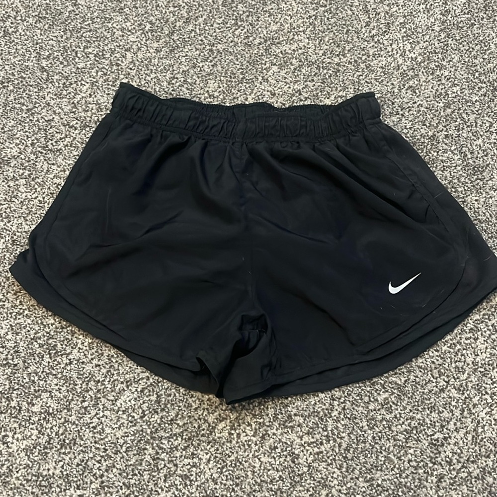 Black Nike shorts, Size small